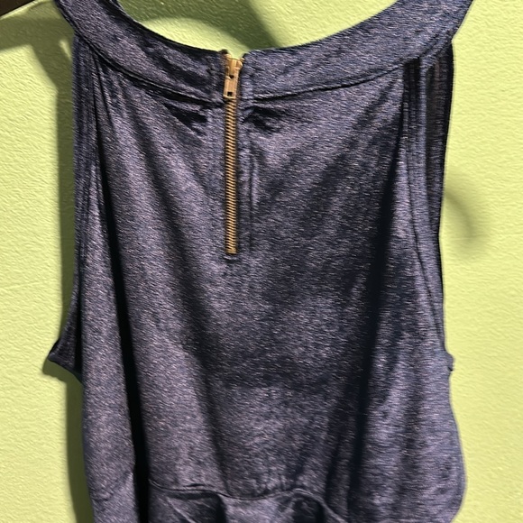 Torrid Tank - Picture 3 of 4